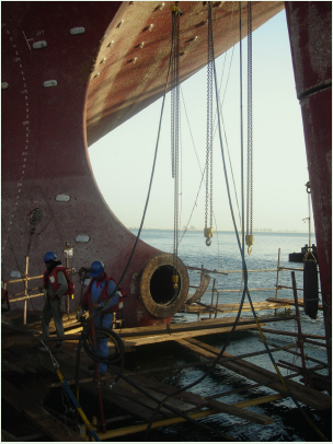 造船廠發(fā)動機與齒輪箱安裝、測量及定期維護方法